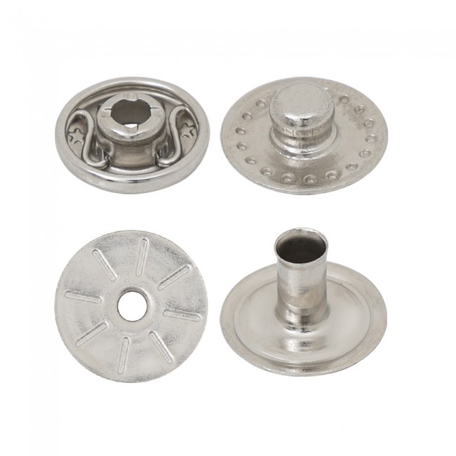 Mini-Federdruckknopf VT2 mit verdeckter Kappe und Logo — Druckknöpfe, Detailansicht, Ata Buttons Türkei